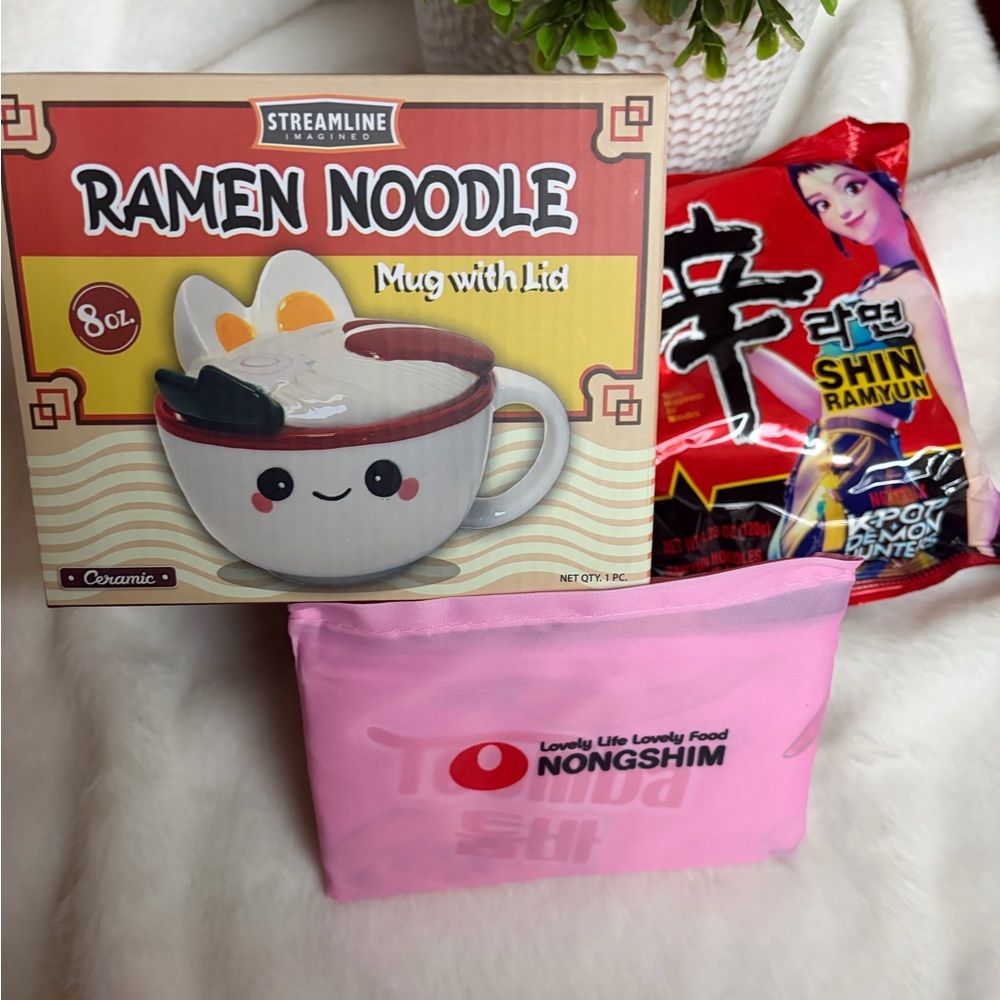 Streamline Ramen Noodle Mug with Lid